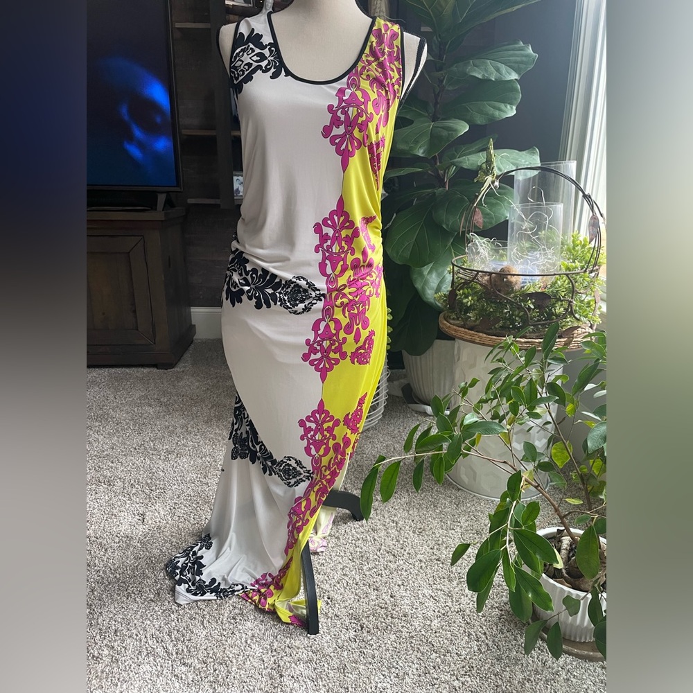 Hippie Guilt Woman’s Maxi in size M in gently used condition